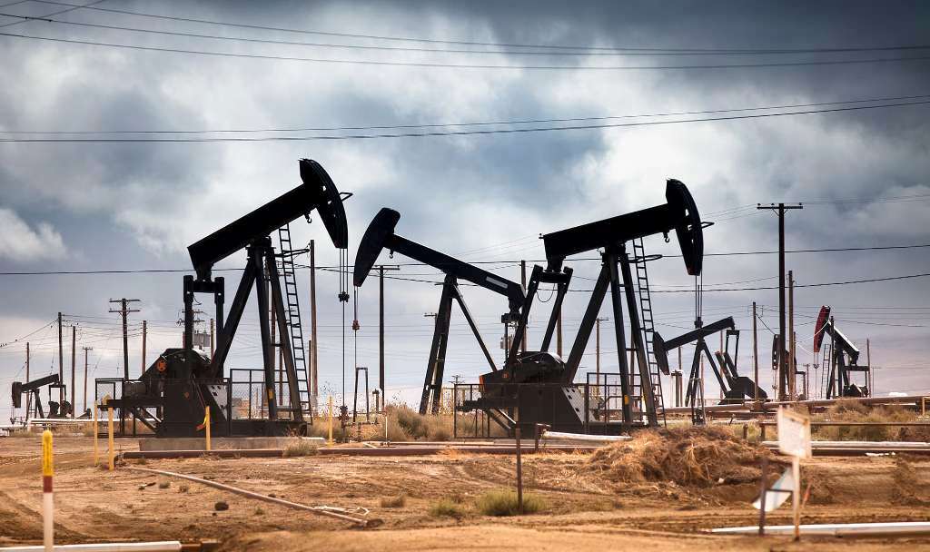 Oil prices climbed slightly due to geopolitical instability