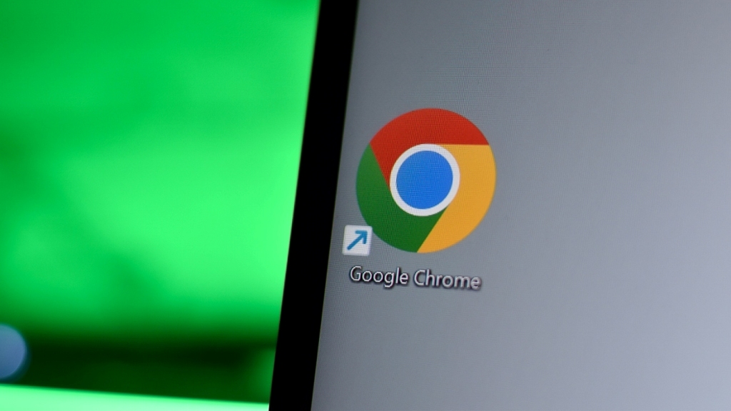 Google Chrome is adding experimental AI features